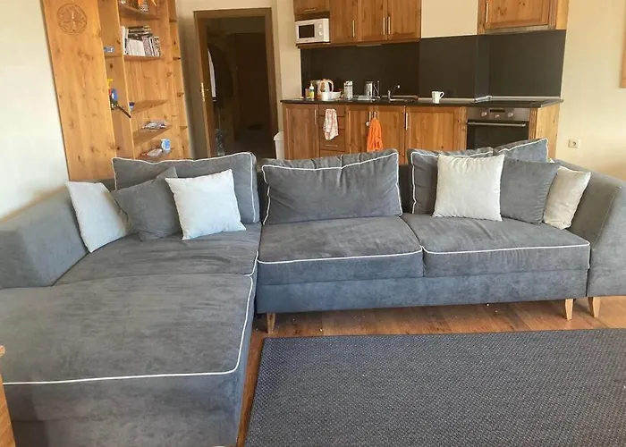 Apartment Large Gondola - Center, Neon