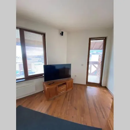 Large Gondola - Center, Neon *